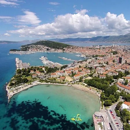 Family-friendly With Swimming Pool - 21026 * スプリト