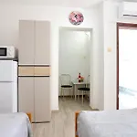 Family-friendly With Swimming Pool - 21026 Apartment Split