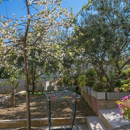 Apartment Family-friendly With Swimming Pool - 21026