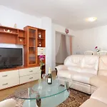 דירה Family-friendly With Swimming Pool - 21026 *